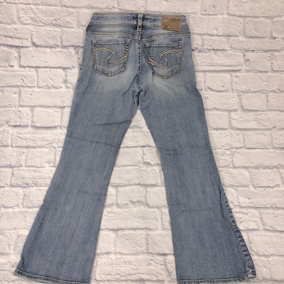 Silver Jeans Suki Bootcut  Size 28 Short Stretch Medium wash denim - Picture 4 of 14